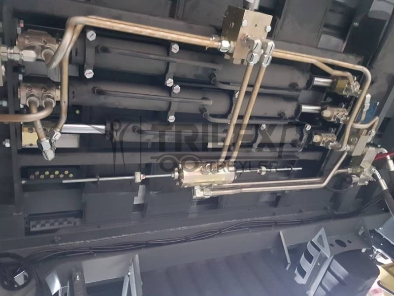 yürüyen taban hafriyat treyleri