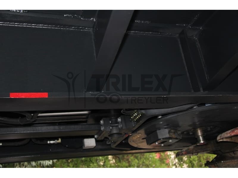 8 axle low-bed semi-trailer