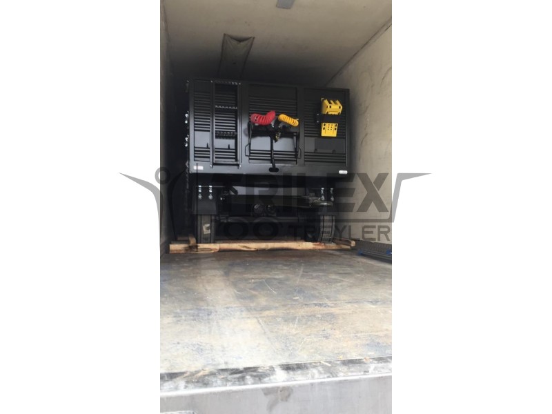 military cargo trailer with rotary arrow