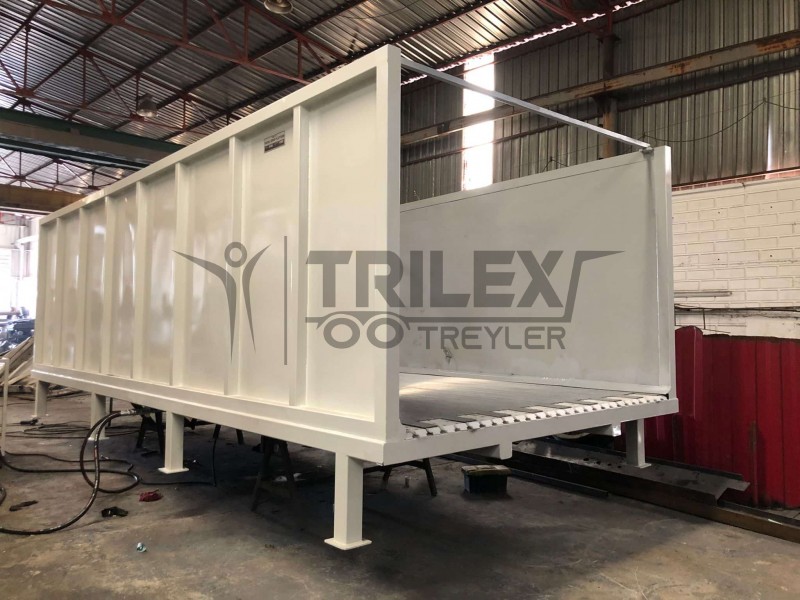 moving floor storage and conveying bin