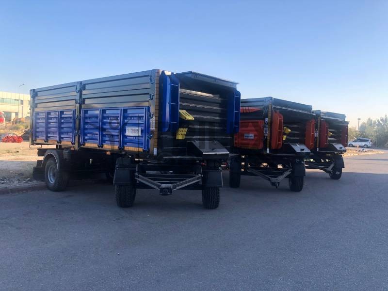 agricultural turn-table trailer