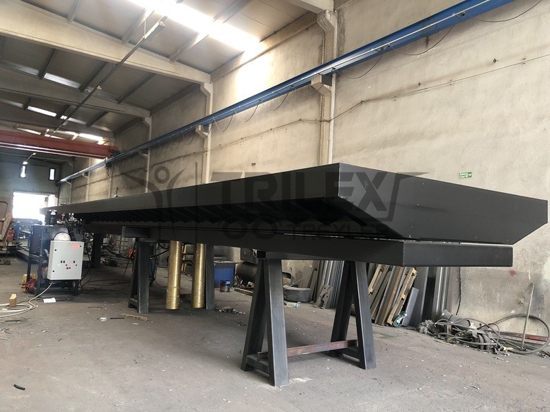 Hydraulic Truck Unloading Platform / Truck Dumpers