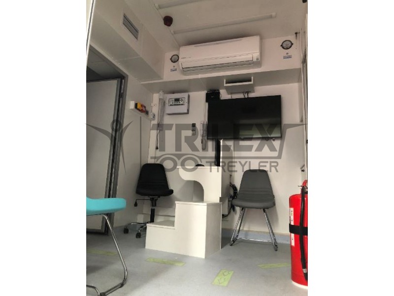 Mammography cancer screening truck