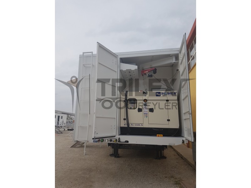 mobile clinic vehicle