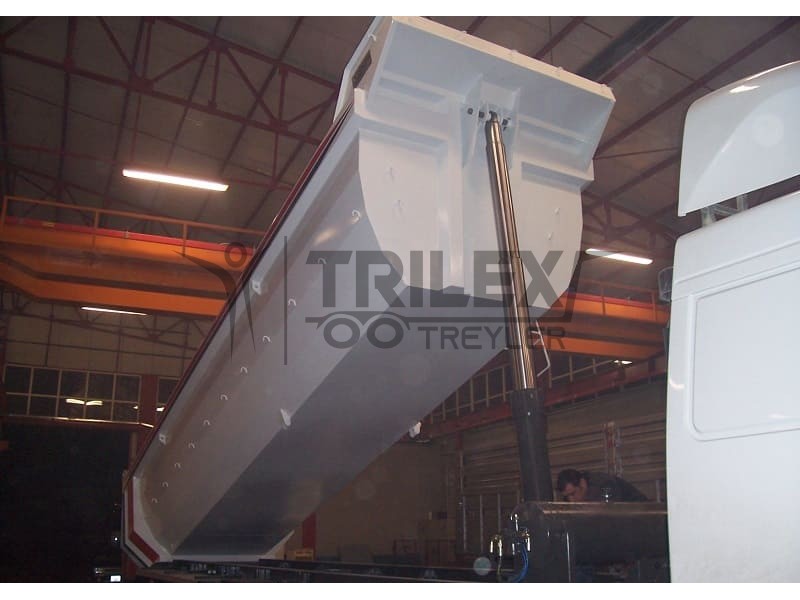 Hardox half pipe rear tipping semi trailer